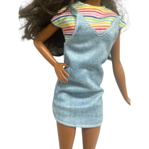 Barbie Doll FXH12 Loose 2018 Mattel Dark Complexion - Picture 10 of 13